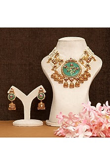 Gold Finish Kundan Polki & Pearl Necklace Set