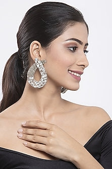 White Finish Wrapping Earrings With Zircons