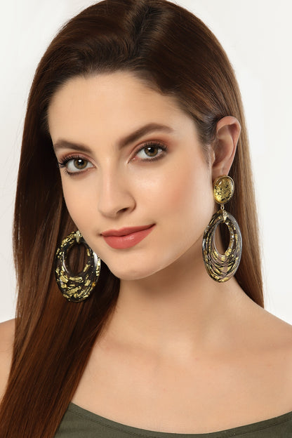 Gold Resin Dangler Earrings