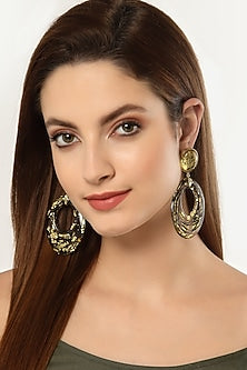 Gold Resin Dangler Earrings
