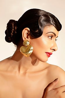 Gold Hammered Finish Heart Dangler Earrings