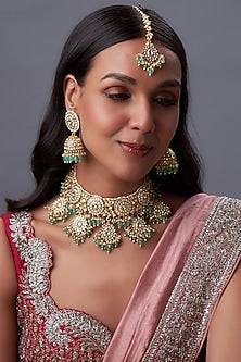 Gold Finish Kundan Polki & White Pearl Choker Necklace Set