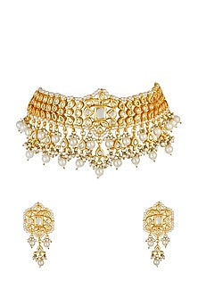 Gold Finish Ethnic Choker Necklace Set