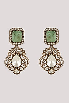 Gold Finish Kundan Polki & Green Stone Choker Necklace Set