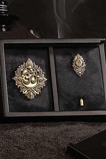 Antique Gold Brass Brooch & Lapel Pin Set