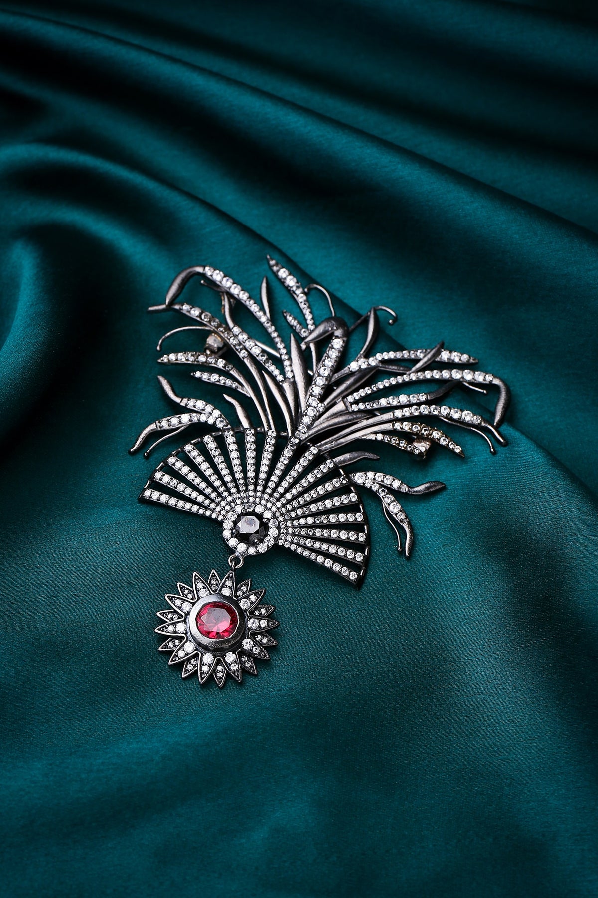 Black Tone Mystic Red Pearl Brooch