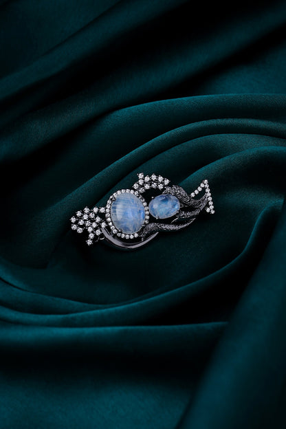 Antique Gold Studded Shine Brooch