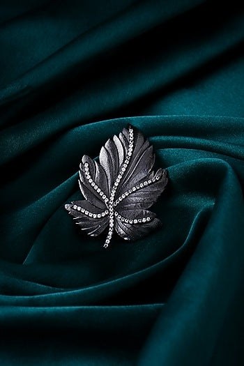Antique Gold Leaf Love Brooch
