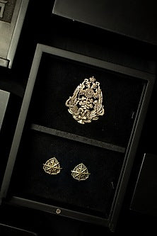 Antique Gold Brass Brooch & Collar Tip Set