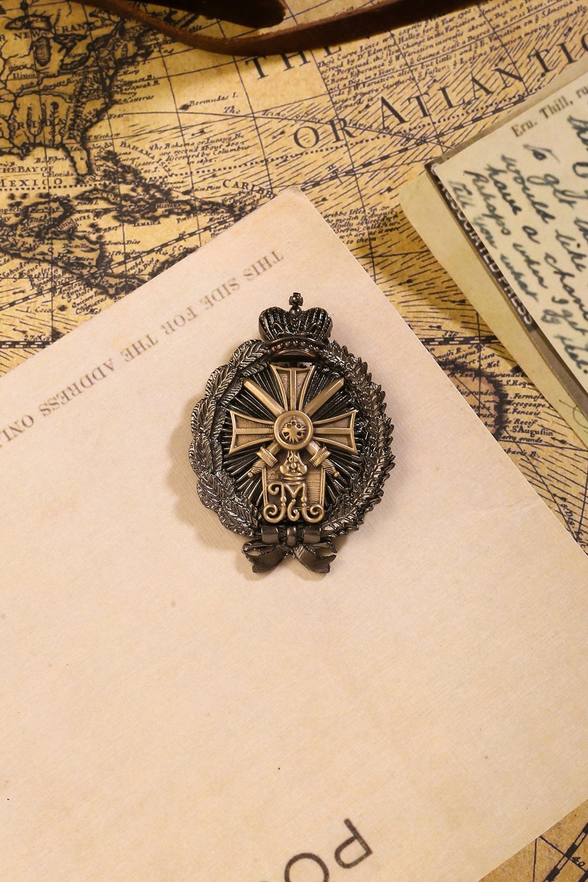 Dual Toned Heritage Brooch