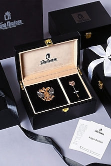 Dual Tone Finish Brooch With Lapel Pin