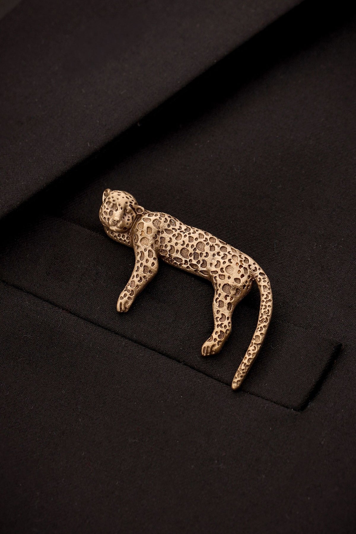 Antique Gold Brass Leopard Brooch