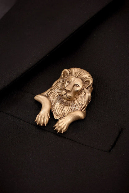 Antique Gold Brass Thronekeeper Brooch
