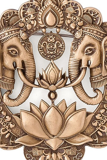 Antique Gold Royal Wild Brooch