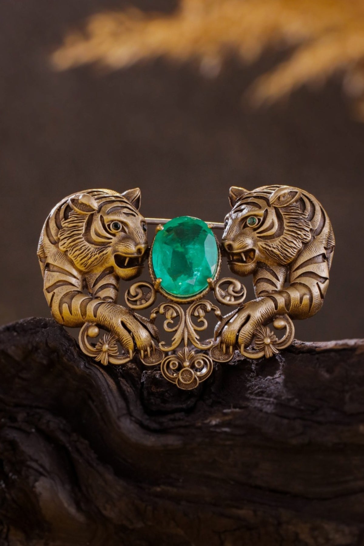 Antique Gold Emerald Green Stone Twin Tiger Brooch