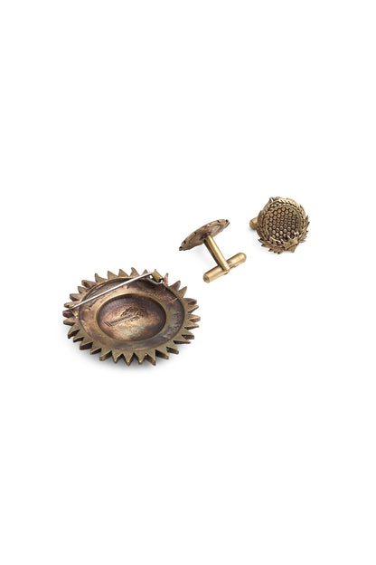 Antique Gold Thrones Cufflinks With Brooch