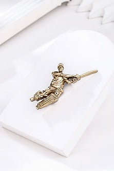 Gold Brass MS Dhoni Brooch