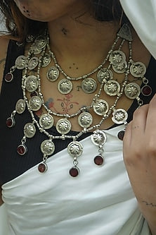 Two-Tone Finish Glass Beads Kuchi Choker Necklace