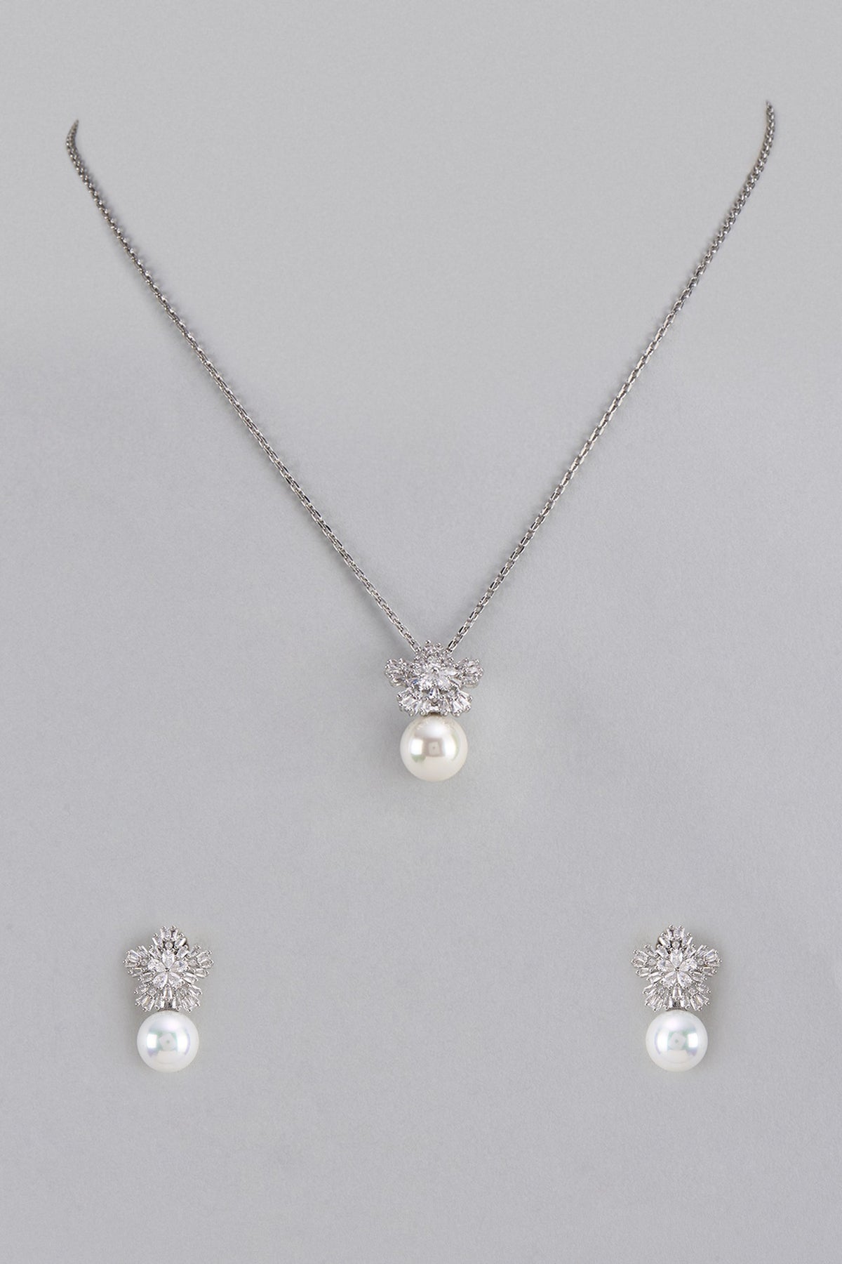 White Gold Plated Austrian Crystal & Pearl Pendant Necklace Set