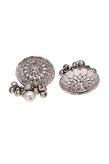 Two-Tone Finish Green Floral Stone & Pearl Necklace Set
