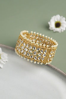 Gold Finish Kundan Polki & Shell Pearl Bangle