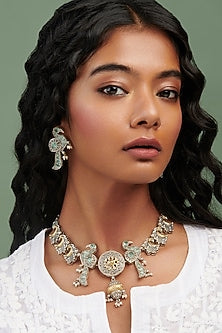 Two-Tone Finish Semi- Precious Stones Necklace Set