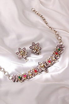 Two-Tone Finish Semi-Precious Stones Floral Choker Necklace Set