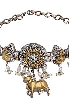 Two-Tone Finish Taurus Tassel Necklace Set