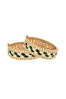 Gold Plated Bangle With Emerald Green Kundan Polki