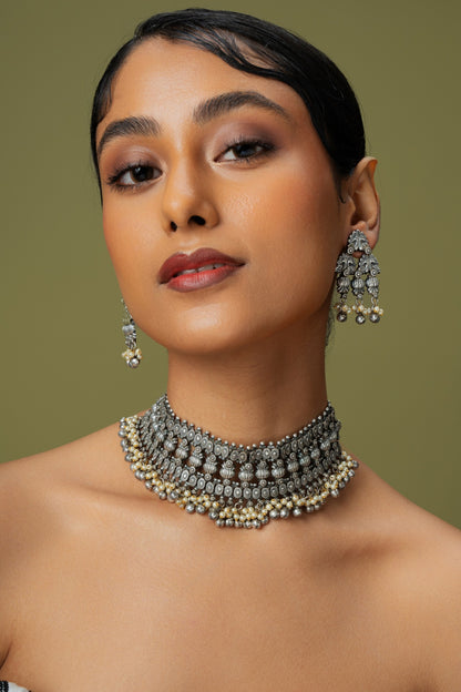 Two Tone Finish White Beaded Choker Necklace Set