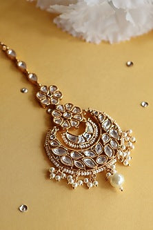 Gold Finish Handcrafted Maang Tikka With Kundan Polki