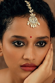Gold Plated Kundan Stone & Floral Motifs Crescent-Shaped Maangtikka