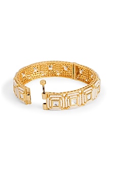 Gold Plated Kundan Stone & Pearl Bangle