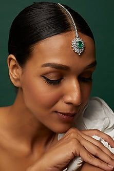 White Finish Green & White Swarovski Zirconia Maangtikka In Sterling Silver