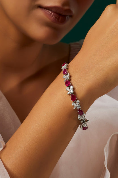 White Finish White & Red Swarovski Zirconia Bracelet In Sterling Silver