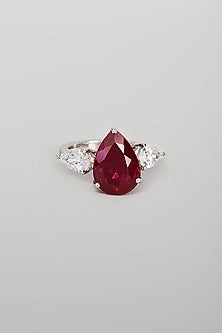 White Finish White & Red Swarovski Zirconia Cocktail Ring In Sterling Silver