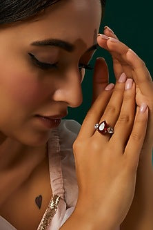 White Finish White & Red Swarovski Zirconia Cocktail Ring In Sterling Silver