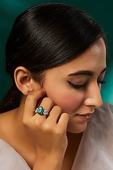 White Finish White & Green Swarovski Zirconia Cocktail Ring In Sterling Silver