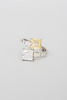 White Finish White & Yellow Swarovski Zirconia Cocktail Ring In Sterling Silver