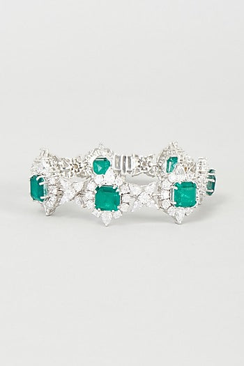 White Finish Green Swarovski Zirconia Bracelet In 92.5 Sterling Silver
