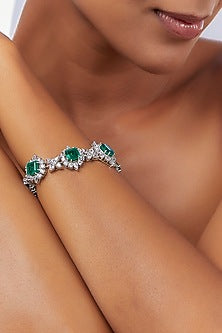 White Finish Green Swarovski Zirconia Bracelet In 92.5 Sterling Silver