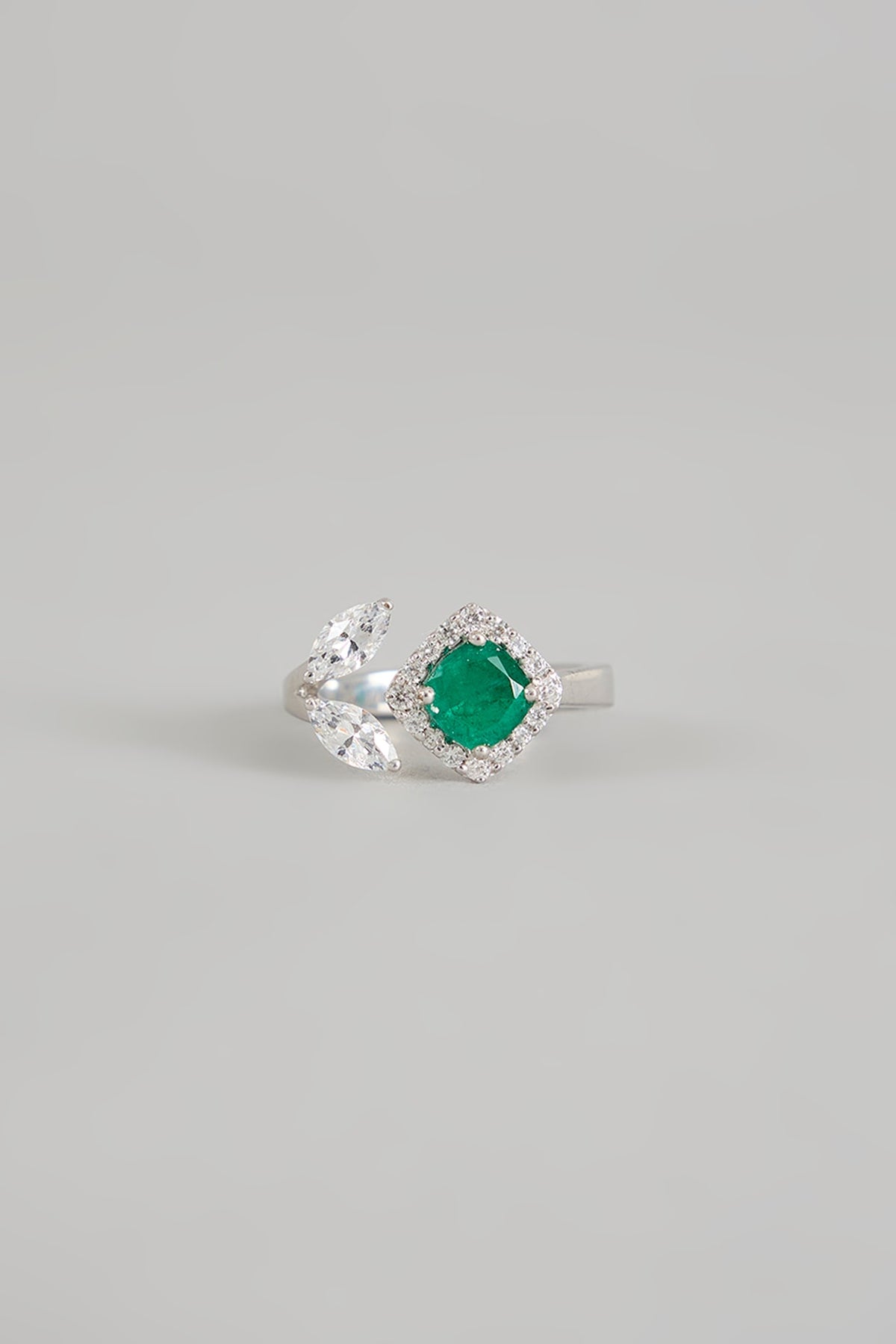 White Finish Zircon Ring In Sterling Silver