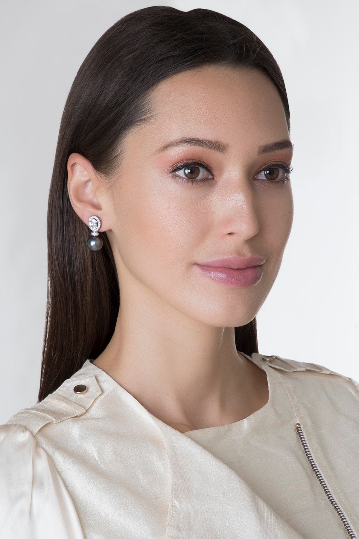 White Finish Oval Swarovski & Pearl Earrings