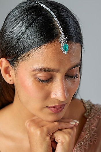 White Finish Zircon Maangtikka In Sterling Silver