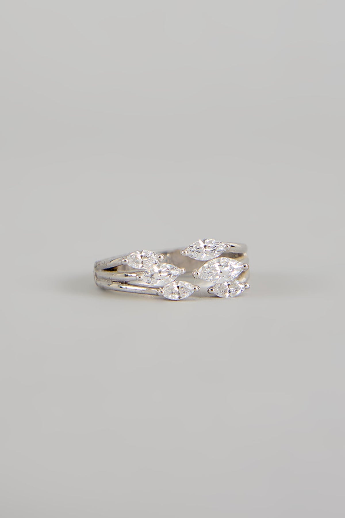 White Finish Zircon Ring In Sterling Silver