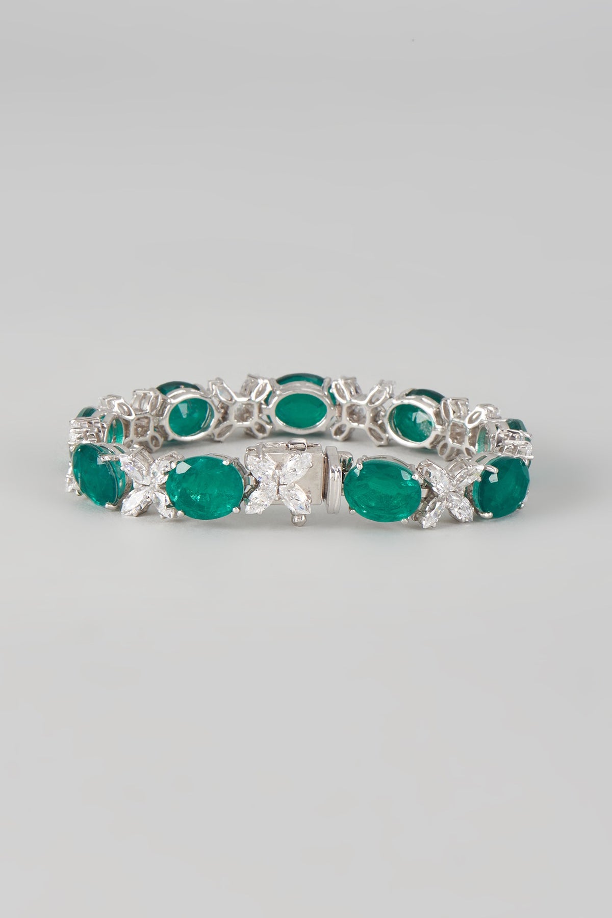 White Finish White & Green Swarovski Zirconia Bracelet In Sterling Silver