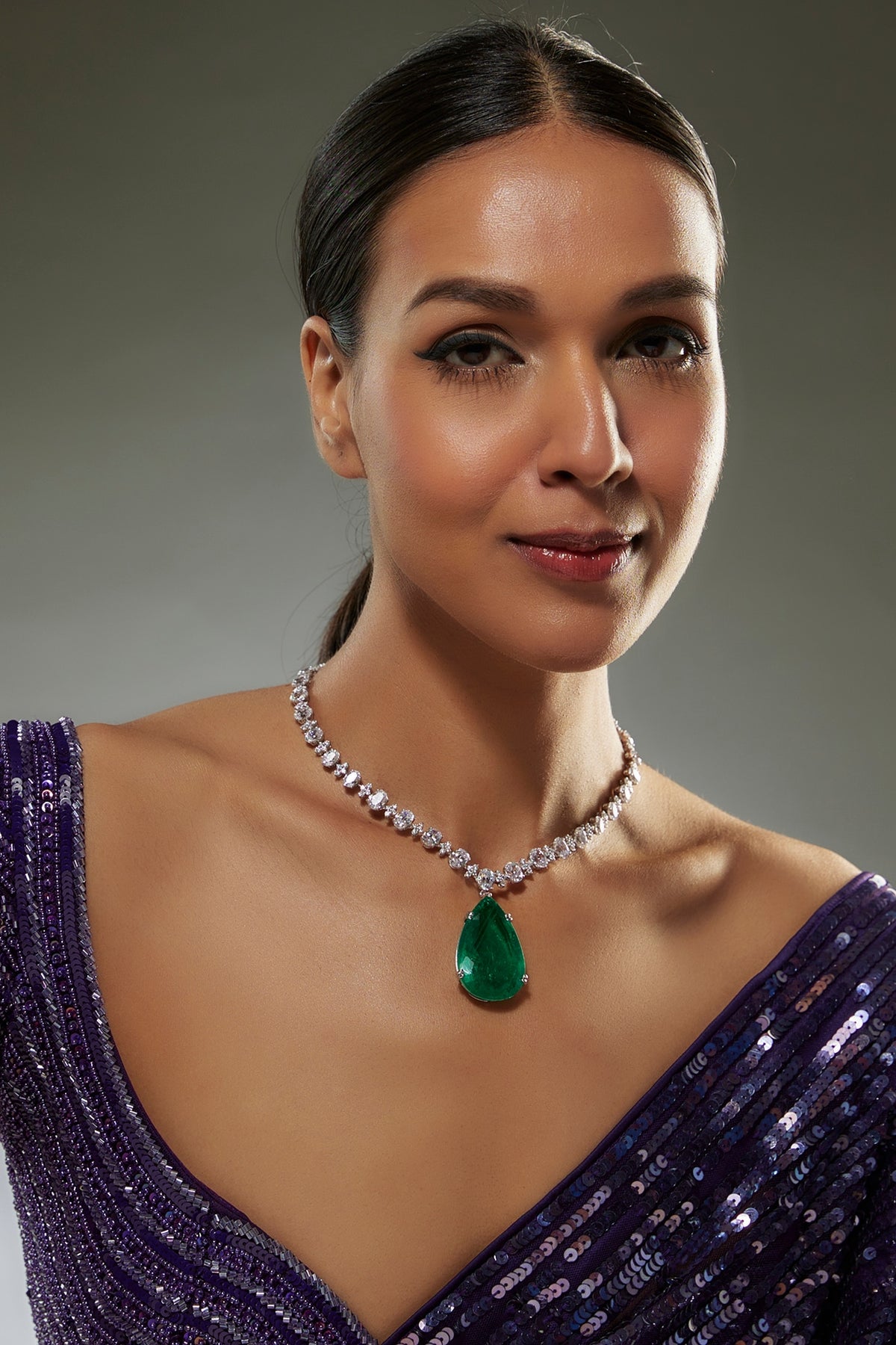 White Finish Swarovski Zircon & Emerald Synthetic Stone Necklace In Sterling Silver