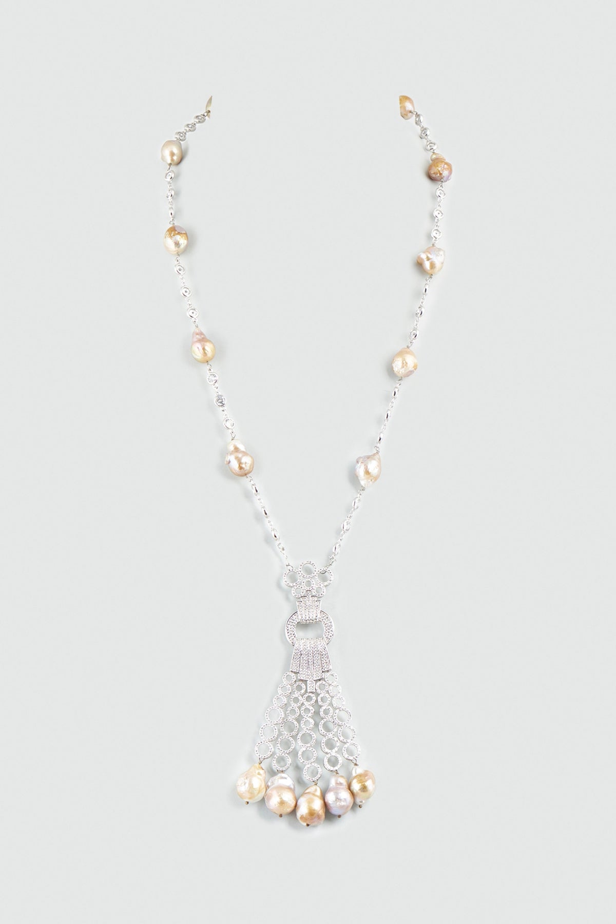 White Finish Zircons & Barok Latkan Necklace