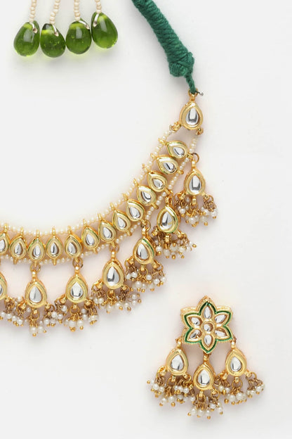 Kundan Studded Choker Set 