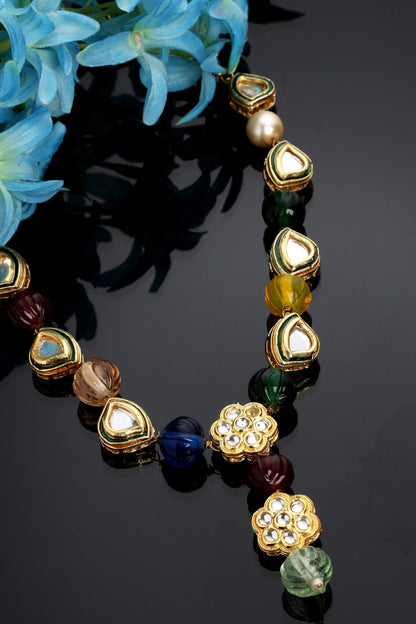 Emerald Embellished Necklace 